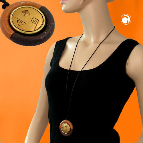 Kette 53mm Anhänger Kunststoff braunton-messingfarben Kordel braun 90cm