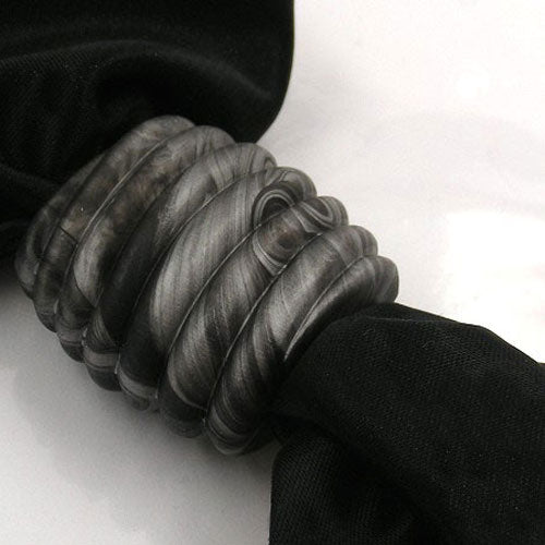 Cloth ring 35x34x23mm spiral plastic black-grey-silver-marbled matt