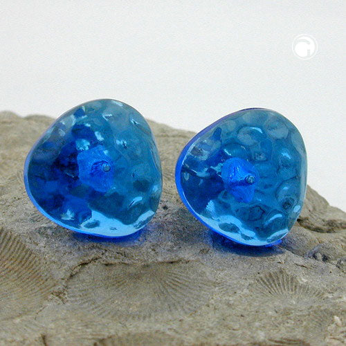 Stud earring 14mm triangle blue-transparent hammered plastic