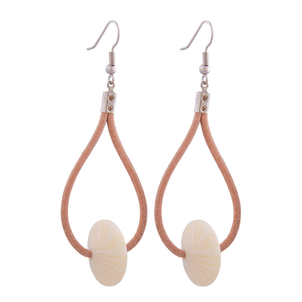 Ear hook earrings 80mm leather strap natural with plastic pearl wheel cream-colored