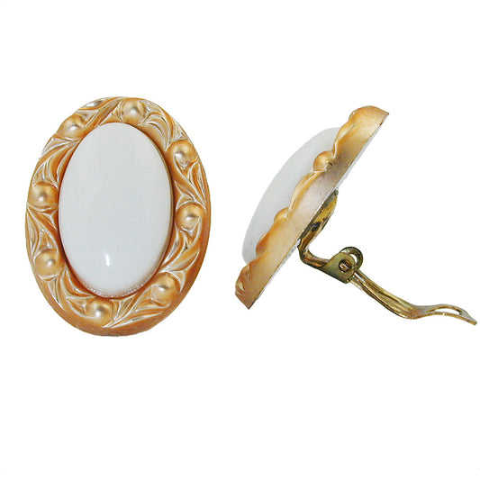 Clip earring 30x21mm oval white with frame gold-colored plastic button