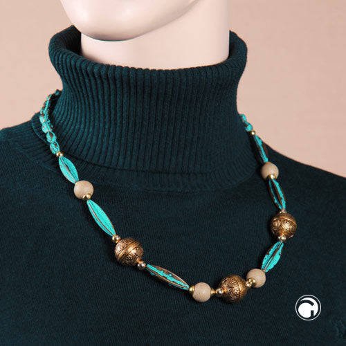 Kette in Türkis & Altgold – stilvoll, warm & mit Vintage-Charme