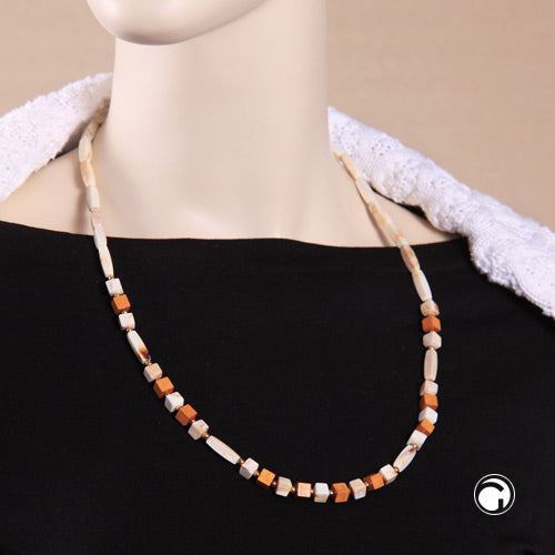 Necklace square pearl natural colored plastic with small wooden beads 64cm