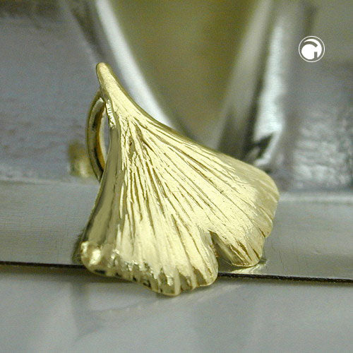 Pendant 9mm ginkgo leaf shiny 9Kt GOLD