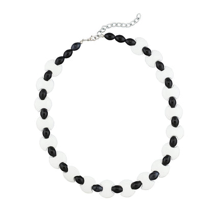 Chain 18mm disc white olive pearl plastic black 43cm
