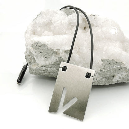 Chain 44x31mm pendant stainless steel letter V solid rubber black 42cm