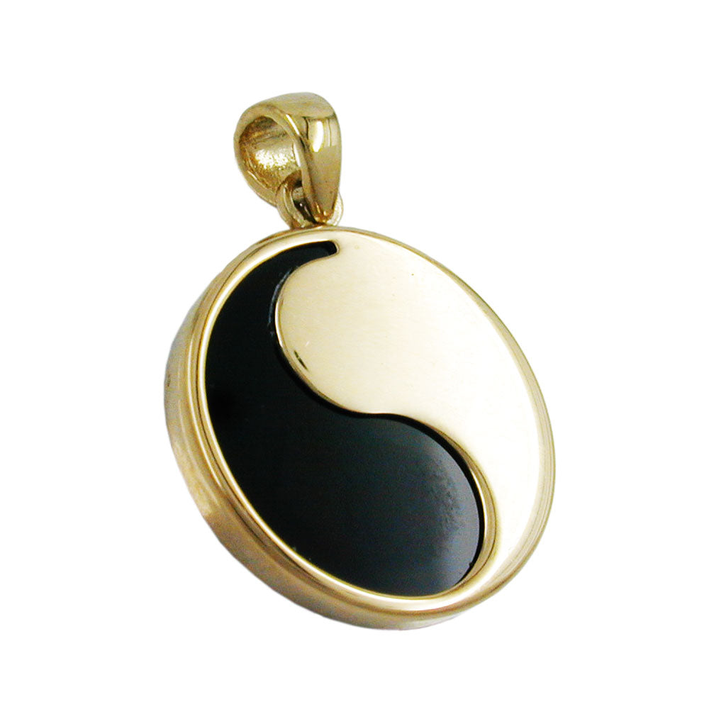 Yin Yang pendant 16mm with onyx 9Kt GOLD