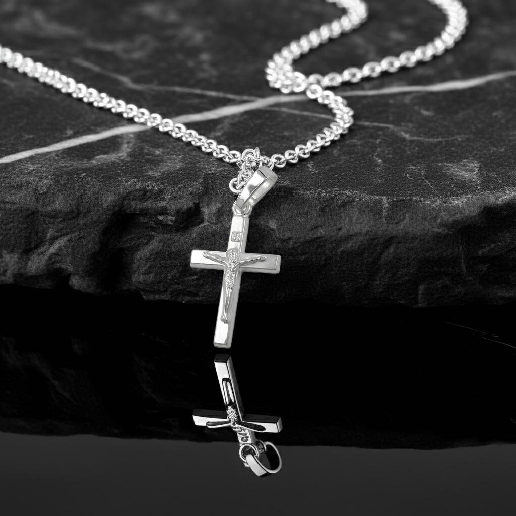 Pendant 17x11mm cross with Jesus shiny silver 925